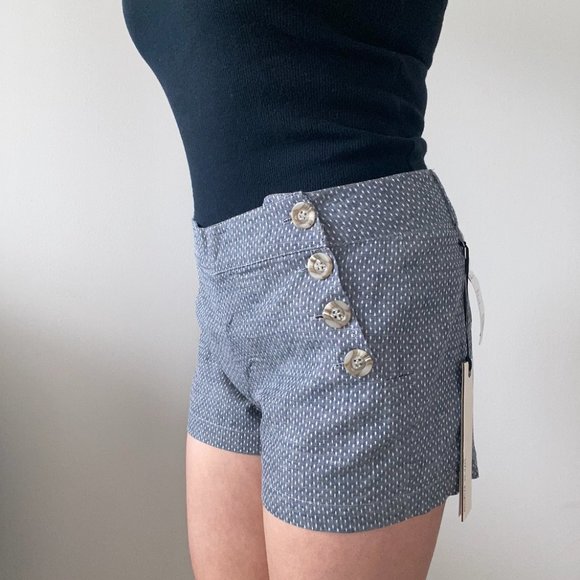 [NWT] Side Button-Up Polka Dot Shorts - Picture 2 of 6
